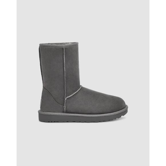 NEW UGG women's classic short ii boots in grey - Picture 2 of 6